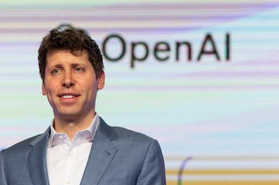 OpenAI奥特曼：解锁AGI路径，首批AI智能体今春'就业'启航